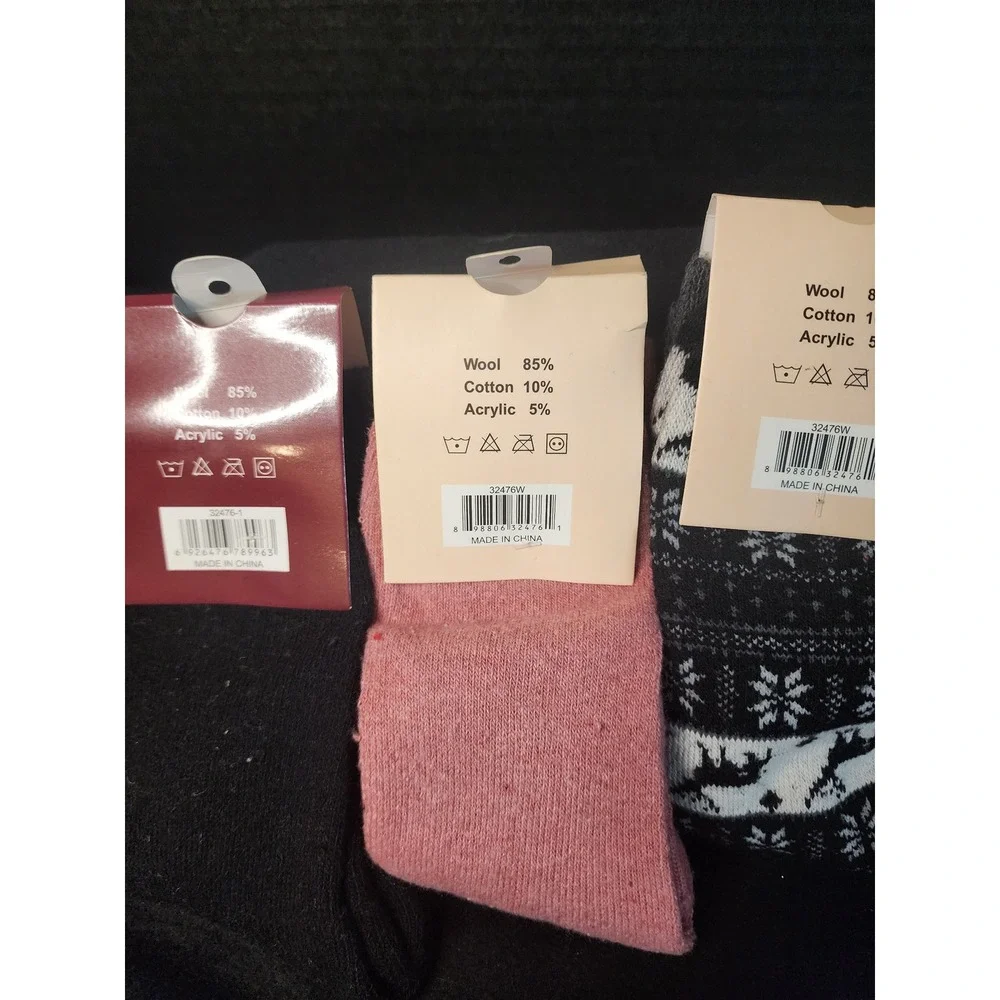 Ting Jun Lamb Wool Socks 3 Pair Set Winter Snowflake Reindeer Black Pink 9-11